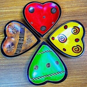 African Stone Heart Dishes, Hand-Carved/Painted, Kenya Tribal Folk Art Set 4